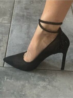 Black Pointed Toe Ankle-Strap High Heel Pump